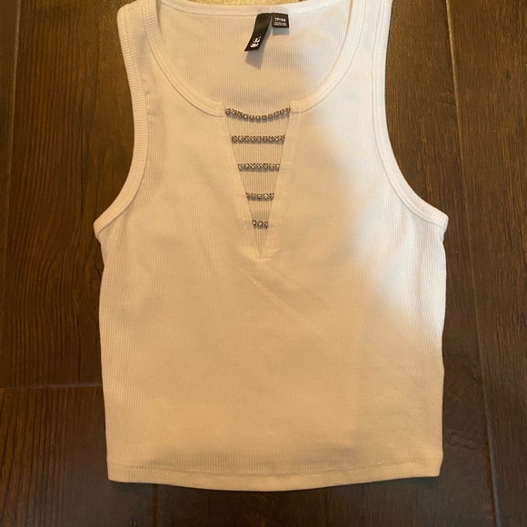 Garage rhinestone tank top - Picture 2 of 4